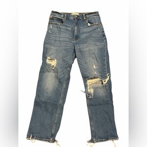 Abercrombie & Fitch Ankle Straight Ultra High Rise Distressed Jeans - EUC